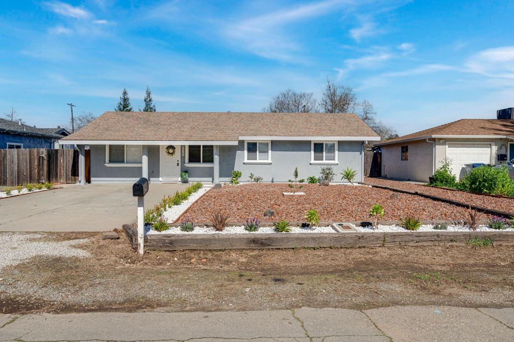 9429 Erwin Ave, Orangevale, CA 95662