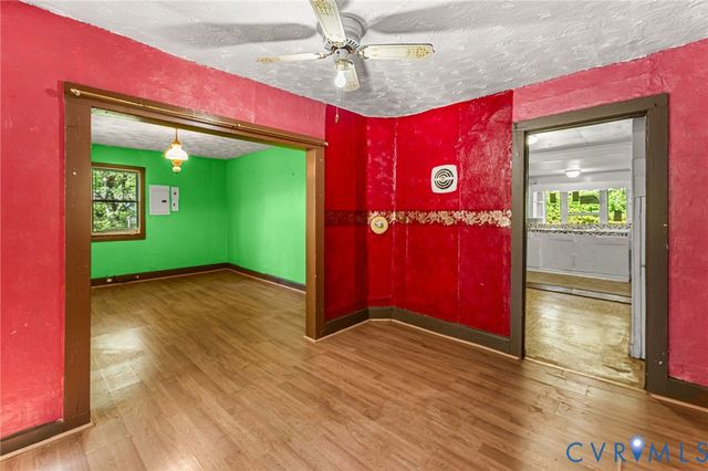 2097 Coles Point Rd, Coles Point, VA 22469