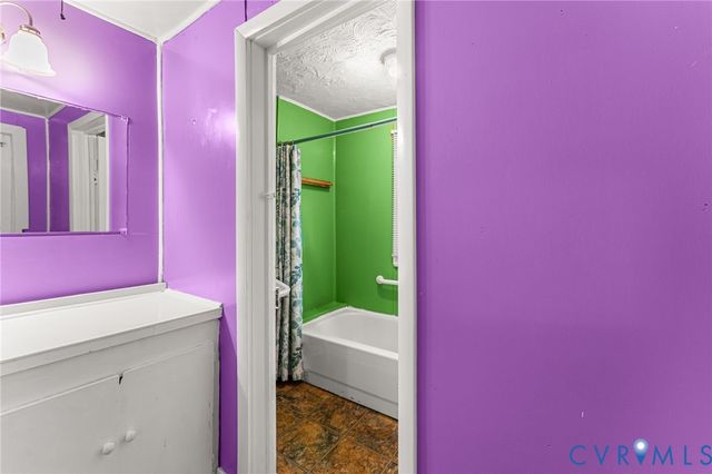 2097 Coles Point Rd, Coles Point, VA 22469
