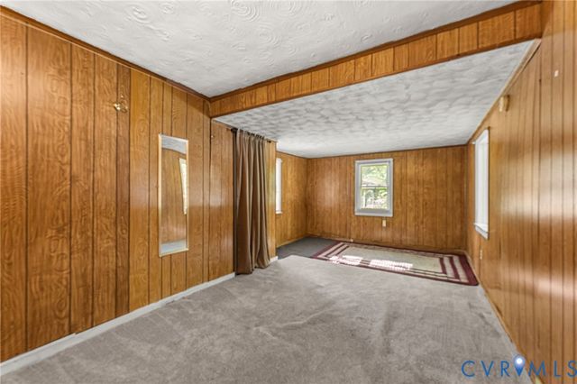 2097 Coles Point Rd, Coles Point, VA 22469