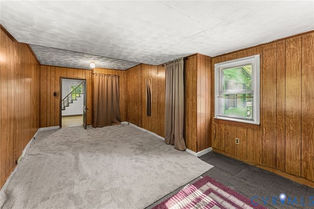 2097 Coles Point Rd, Coles Point, VA 22469