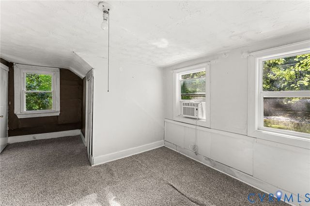 2097 Coles Point Rd, Coles Point, VA 22469