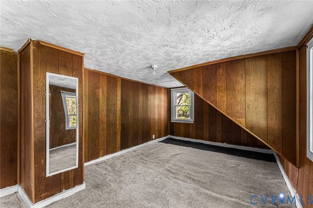 2097 Coles Point Rd, Coles Point, VA 22469