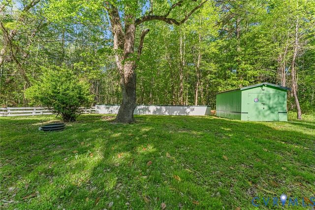 2097 Coles Point Rd, Coles Point, VA 22469