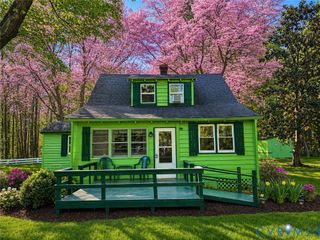 2097 Coles Point Rd, Coles Point, VA 22469