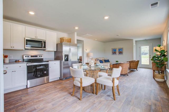 123 Walters Road, Holly Hill, SC 29059