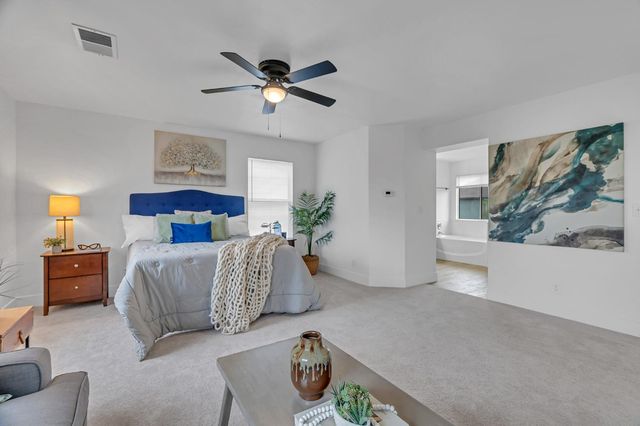 1994 Pasado Ave, Manteca, CA 95336