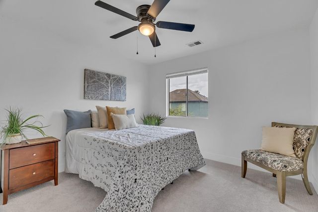 1994 Pasado Ave, Manteca, CA 95336