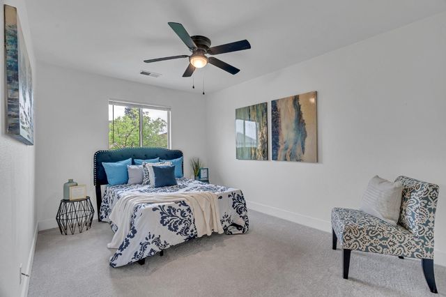 1994 Pasado Ave, Manteca, CA 95336