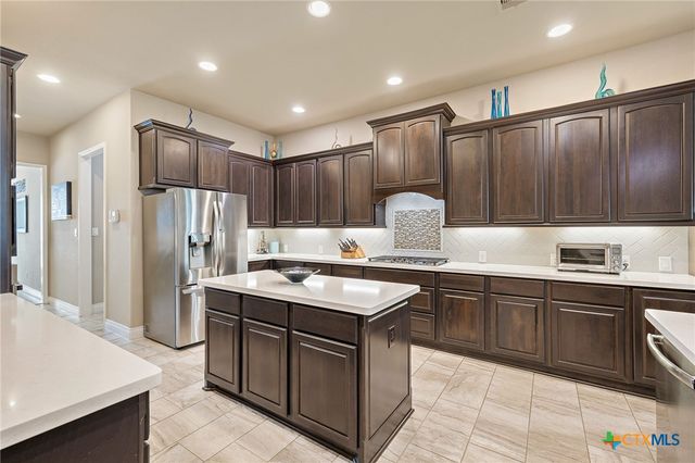 601 Judge Fisk Drive, Leander, TX 78641