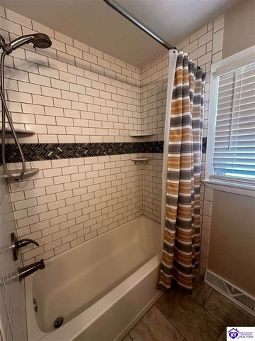 114 Logan Avenue, Elizabethtown, KY 42701