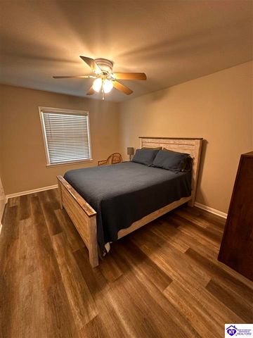 114 Logan Avenue, Elizabethtown, KY 42701