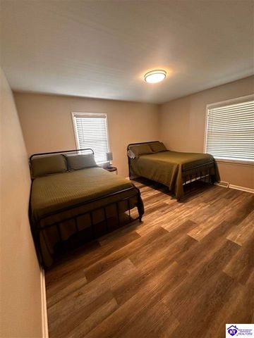 114 Logan Avenue, Elizabethtown, KY 42701
