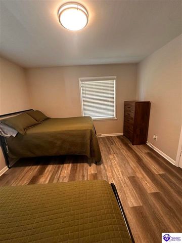 114 Logan Avenue, Elizabethtown, KY 42701