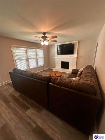 114 Logan Avenue, Elizabethtown, KY 42701