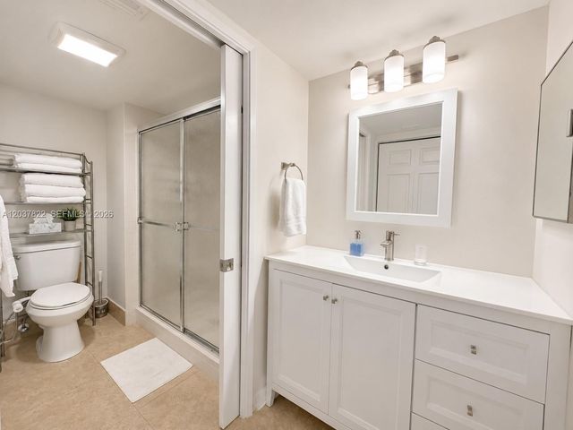13701 SW 12th St 103A, Pembroke Pines, FL 33027