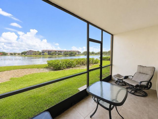 13701 SW 12th St 103A, Pembroke Pines, FL 33027