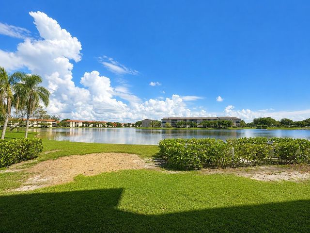 13701 SW 12th St 103A, Pembroke Pines, FL 33027