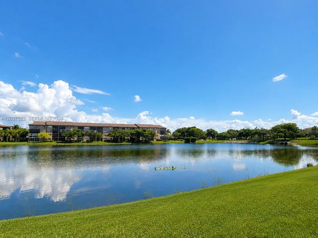 13701 SW 12th St 103A, Pembroke Pines, FL 33027