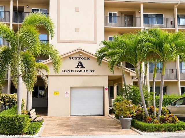 13701 SW 12th St 103A, Pembroke Pines, FL 33027