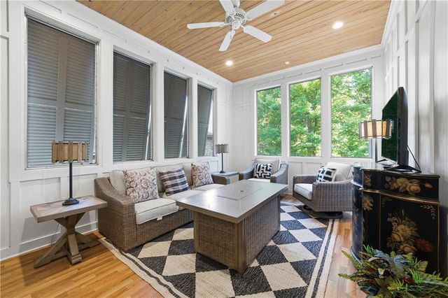 1295 Cumberland NE Road, Atlanta, GA 30306