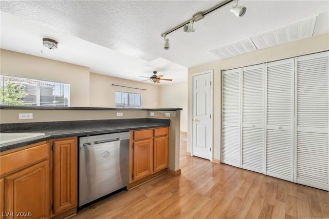 10245 South Maryland Parkway 132, Las Vegas, NV 89183