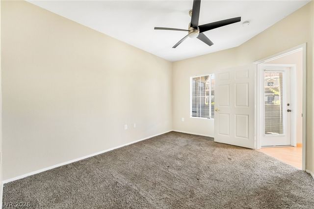 10245 South Maryland Parkway 132, Las Vegas, NV 89183