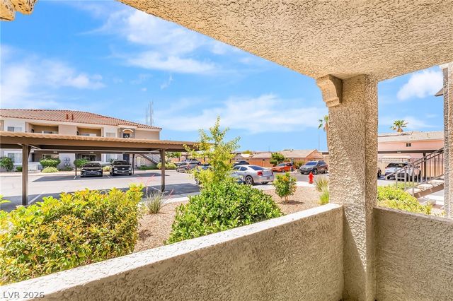 10245 South Maryland Parkway 132, Las Vegas, NV 89183