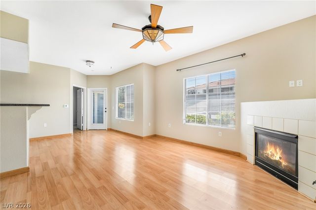 10245 South Maryland Parkway 132, Las Vegas, NV 89183