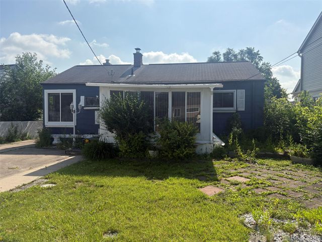 6459 Lathers Street, Garden City, MI 48135