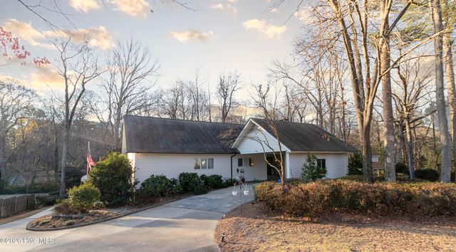 1015 Cardinal Drive NW, Wilson, NC 27896