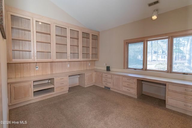 1015 Cardinal Drive NW, Wilson, NC 27896