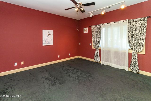 1015 Cardinal Drive NW, Wilson, NC 27896