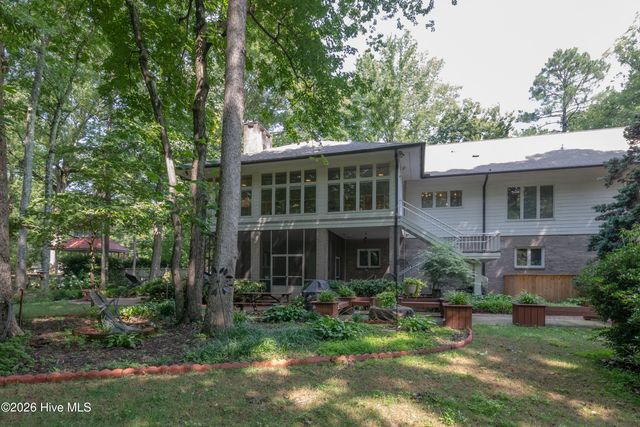 1015 Cardinal Drive NW, Wilson, NC 27896