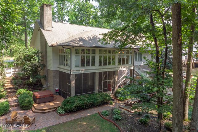 1015 Cardinal Drive NW, Wilson, NC 27896