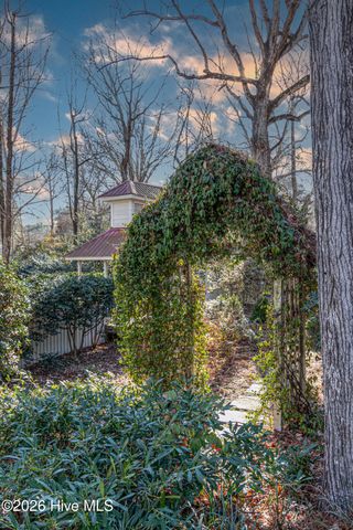 1015 Cardinal Drive NW, Wilson, NC 27896