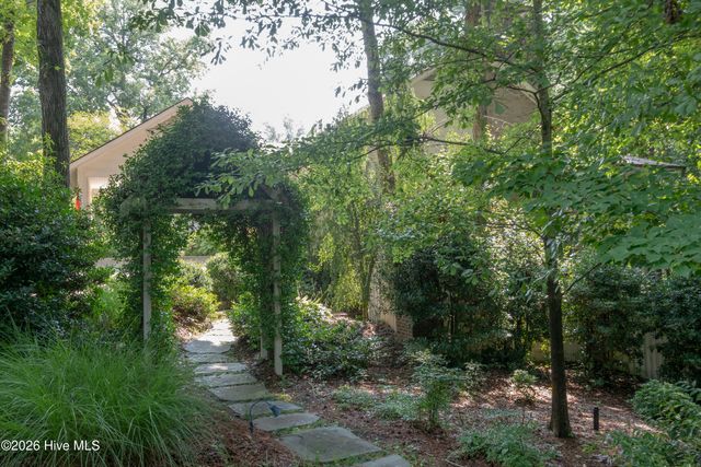 1015 Cardinal Drive NW, Wilson, NC 27896