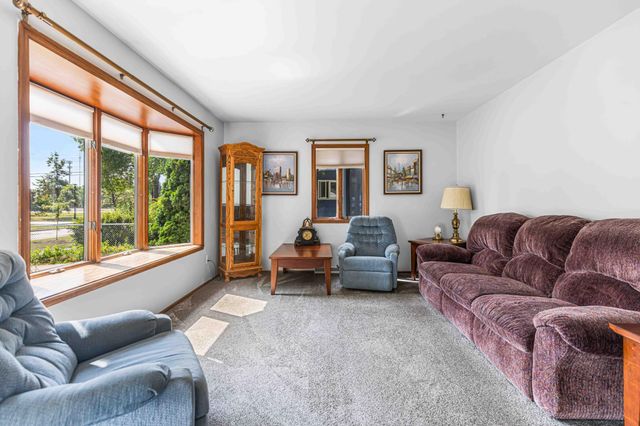 1917 15th Street S, Fargo, ND 58103