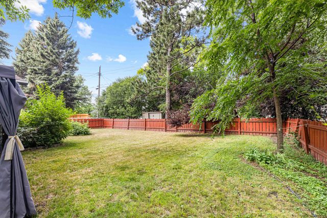 1917 15th Street S, Fargo, ND 58103