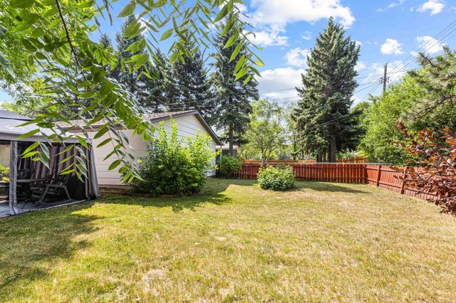 1917 15th Street S, Fargo, ND 58103