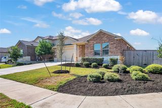 119 Esparza DR, Bastrop, TX 78602