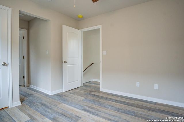 119 Lawton St, San Antonio, TX 78237