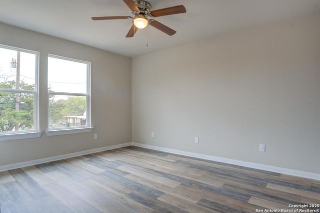 119 Lawton St, San Antonio, TX 78237