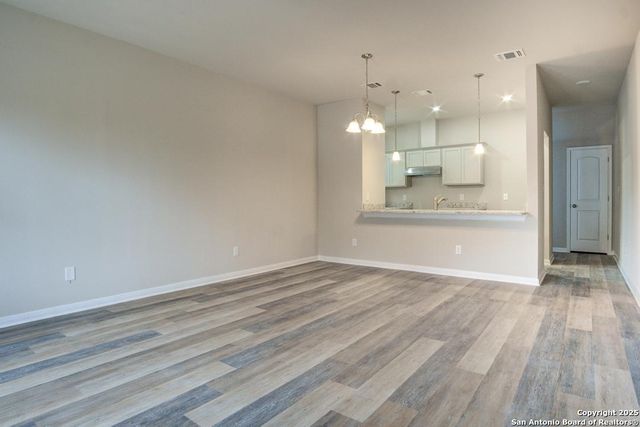119 Lawton St, San Antonio, TX 78237