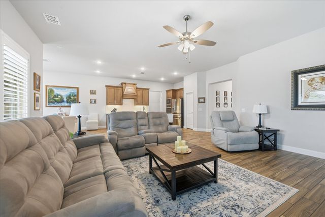 1109 Wrenwood Drive, Justin, TX 76247