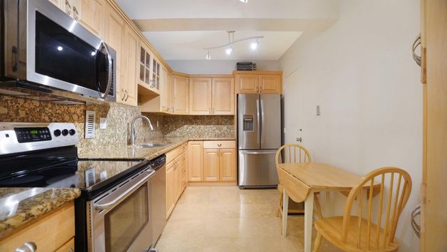 4250 Galt Ocean Drive 1A, Fort Lauderdale, FL 33308