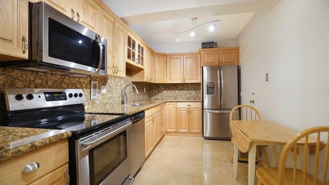 4250 Galt Ocean Drive 1A, Fort Lauderdale, FL 33308