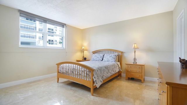 4250 Galt Ocean Drive 1A, Fort Lauderdale, FL 33308