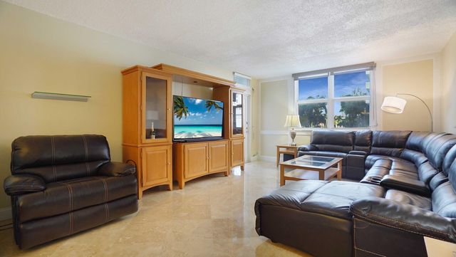 4250 Galt Ocean Drive 1A, Fort Lauderdale, FL 33308
