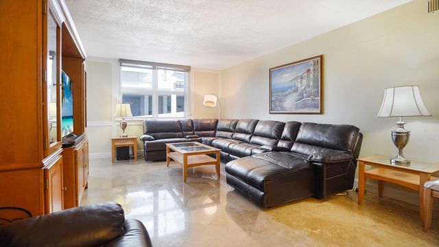 4250 Galt Ocean Drive 1A, Fort Lauderdale, FL 33308